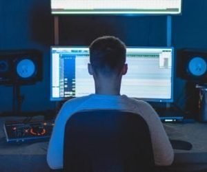Top 10 Tech Articles, Apps to Build