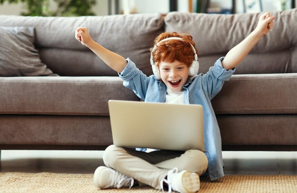 Coding Classes for Middle School Students | Ages 11-13